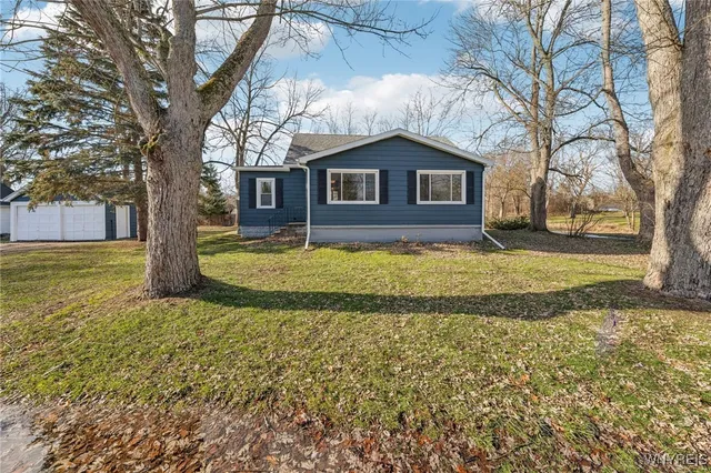 $299,900 | 24 Broadway Street, West Seneca, NY 14224