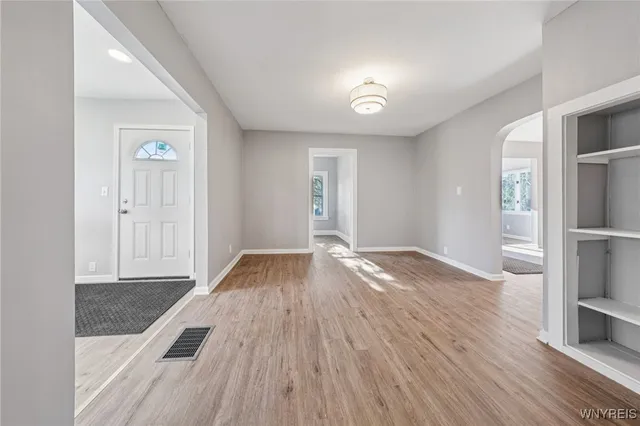 $299,900 | 24 Broadway Street, West Seneca, NY 14224