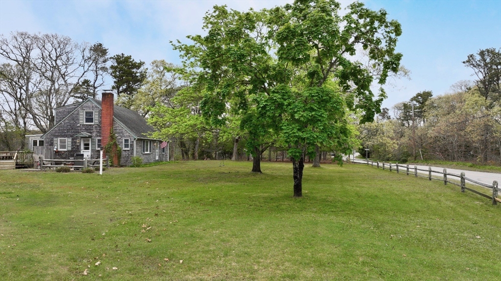 495 School House Road Eastham, MA 02642 - Photo 5 of 40