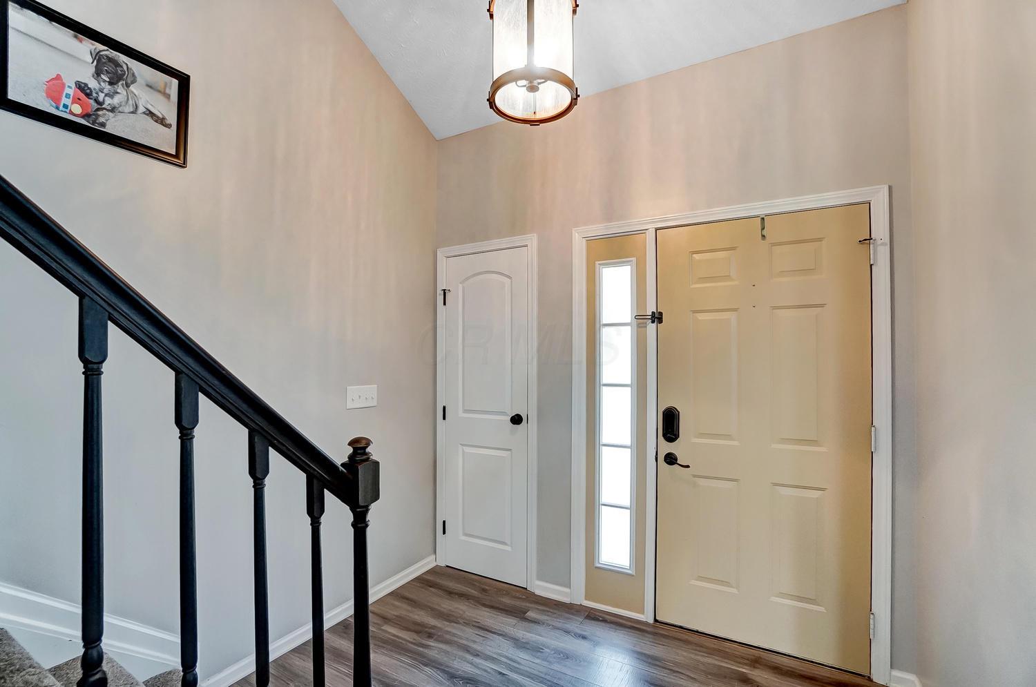 5567 Davidson Road Hilliard, OH 43026 - Photo 4 of 33 Gallery Image 4