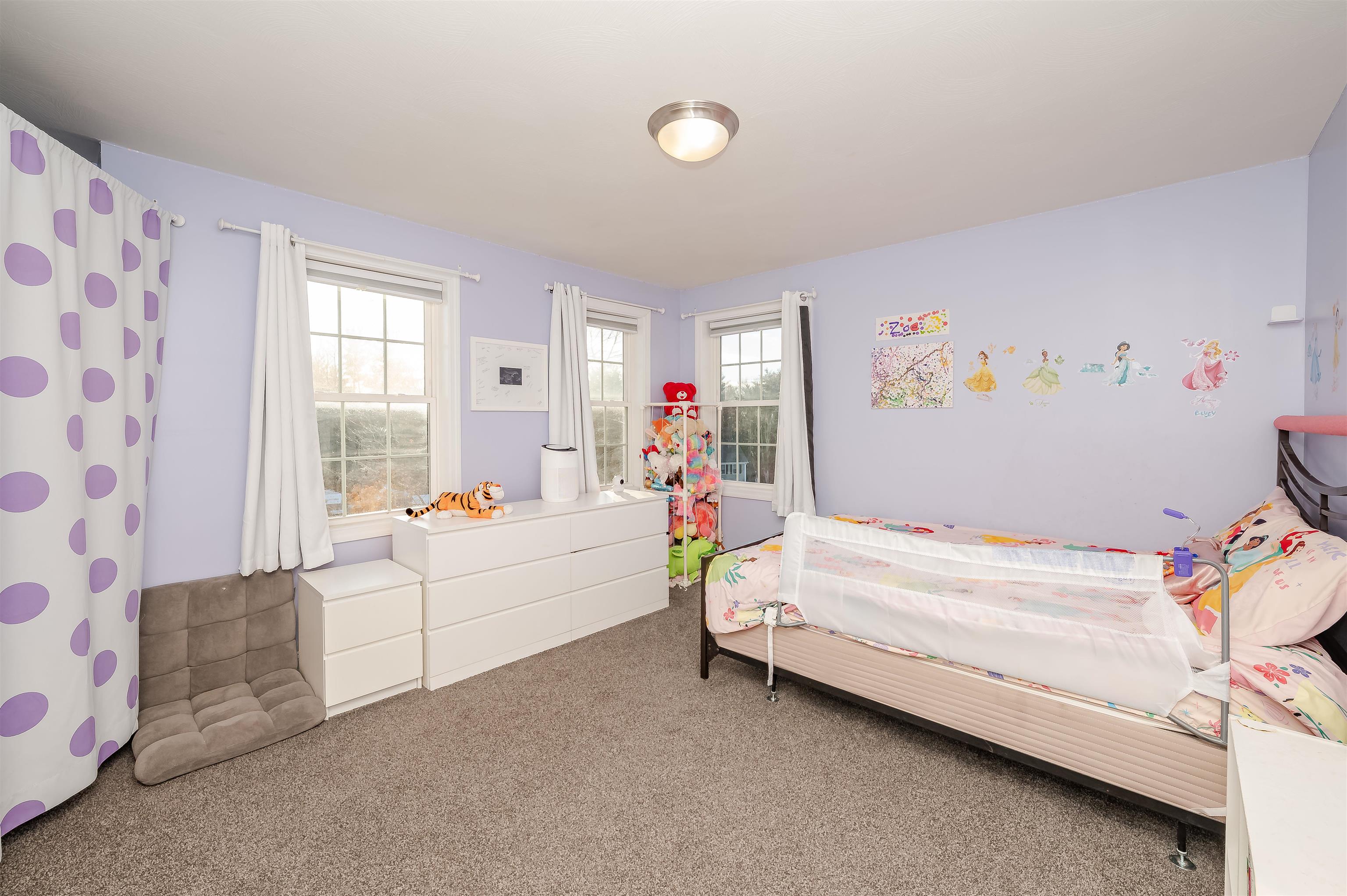 16 Pond Road Raymond, NH 03077 - Photo 11 of 18