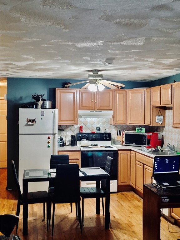 569 Smithfield Road, Unit 20 North Providence, RI 02904 - Photo 1 of 6