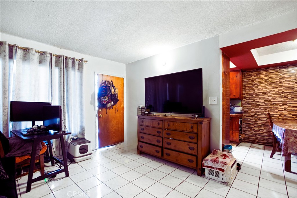 4623 East Compton Boulevard Compton, CA 90221 - Photo 13 of 33