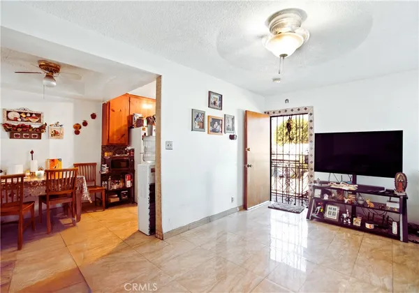 $1,099,000 | 4623 East Compton Boulevard, Compton, CA 90221