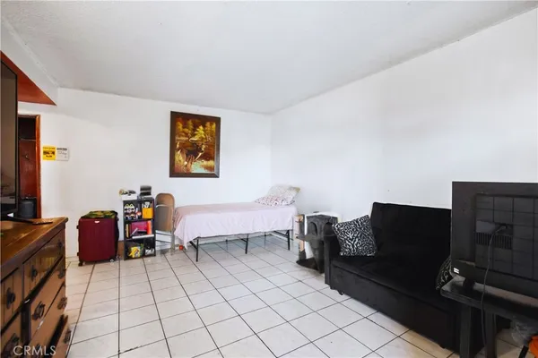 $1,099,000 | 4623 East Compton Boulevard, Compton, CA 90221