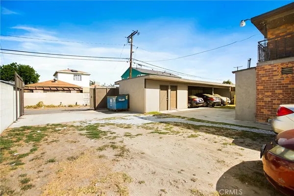 a view of a backyard of a house