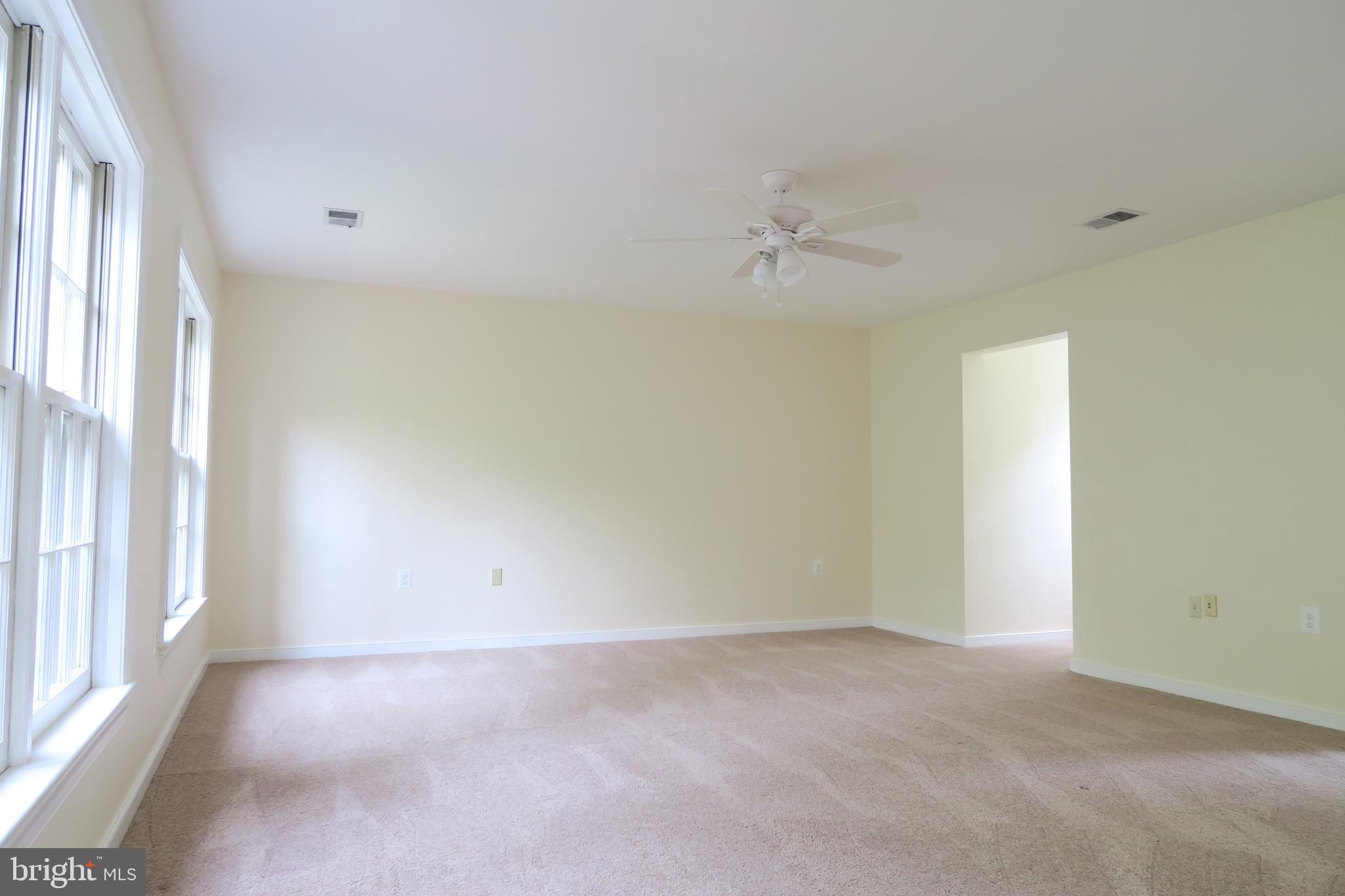 10295 Dunn Meadow Road Vienna, VA 22182 - Photo 28 of 37