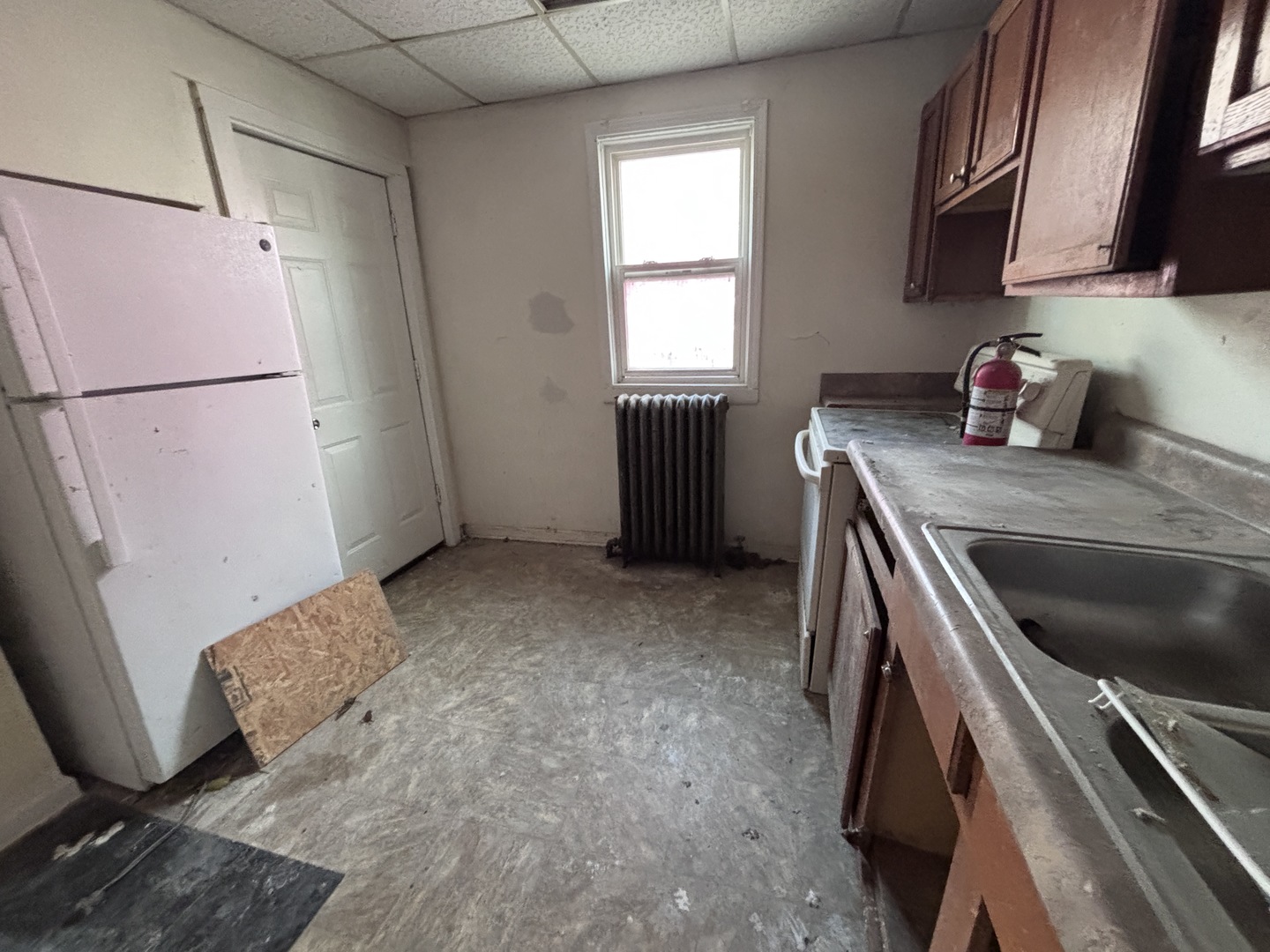 231 3rd Avenue South Clinton, IA 52732 - Photo 7 of 16