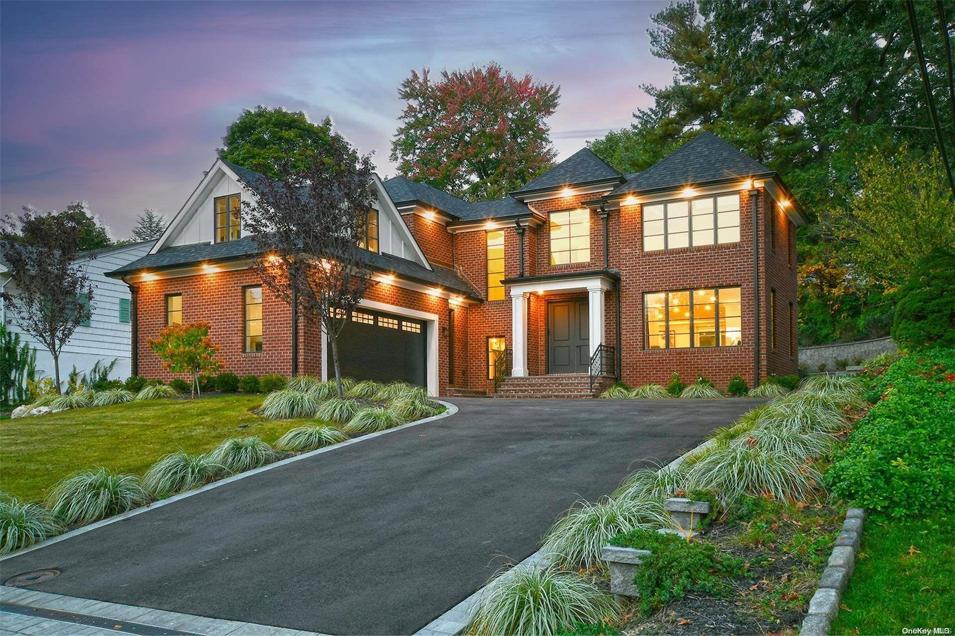 51 Pinewood Road Manhasset, NY 11030 - Photo 1 of 1 Gallery Image 1