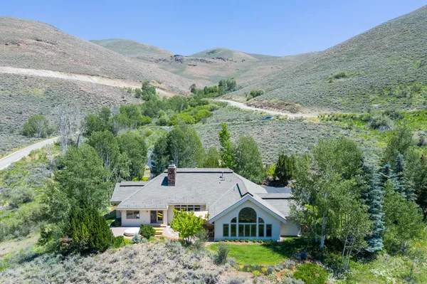 $2,250,000 | 202 Bannock Drive, Blaine County, ID 83333