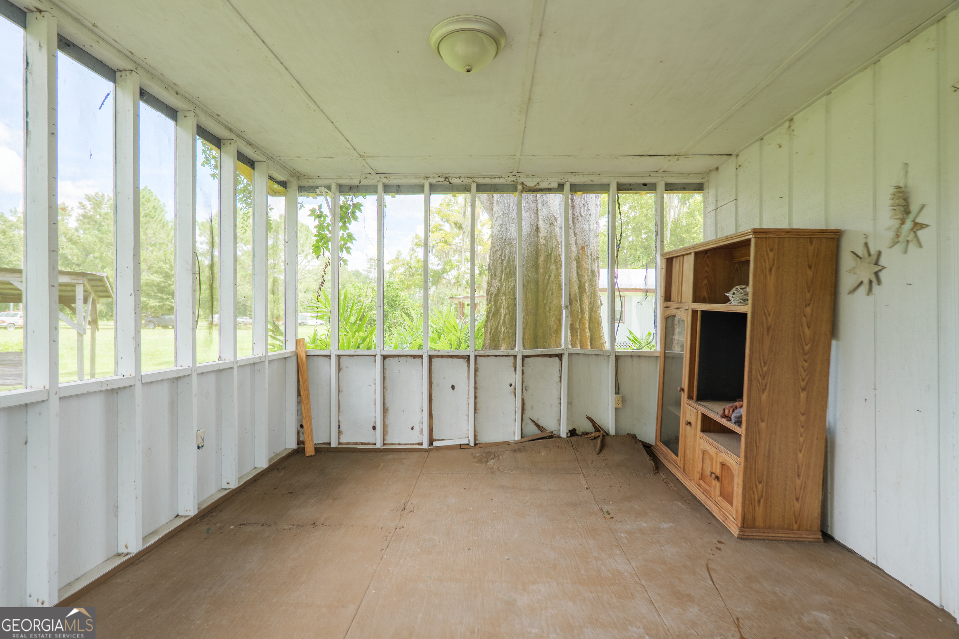 106 Nancy Avenue Fargo, GA 31631 - Photo 8 of 41 a view of an empty room with a window