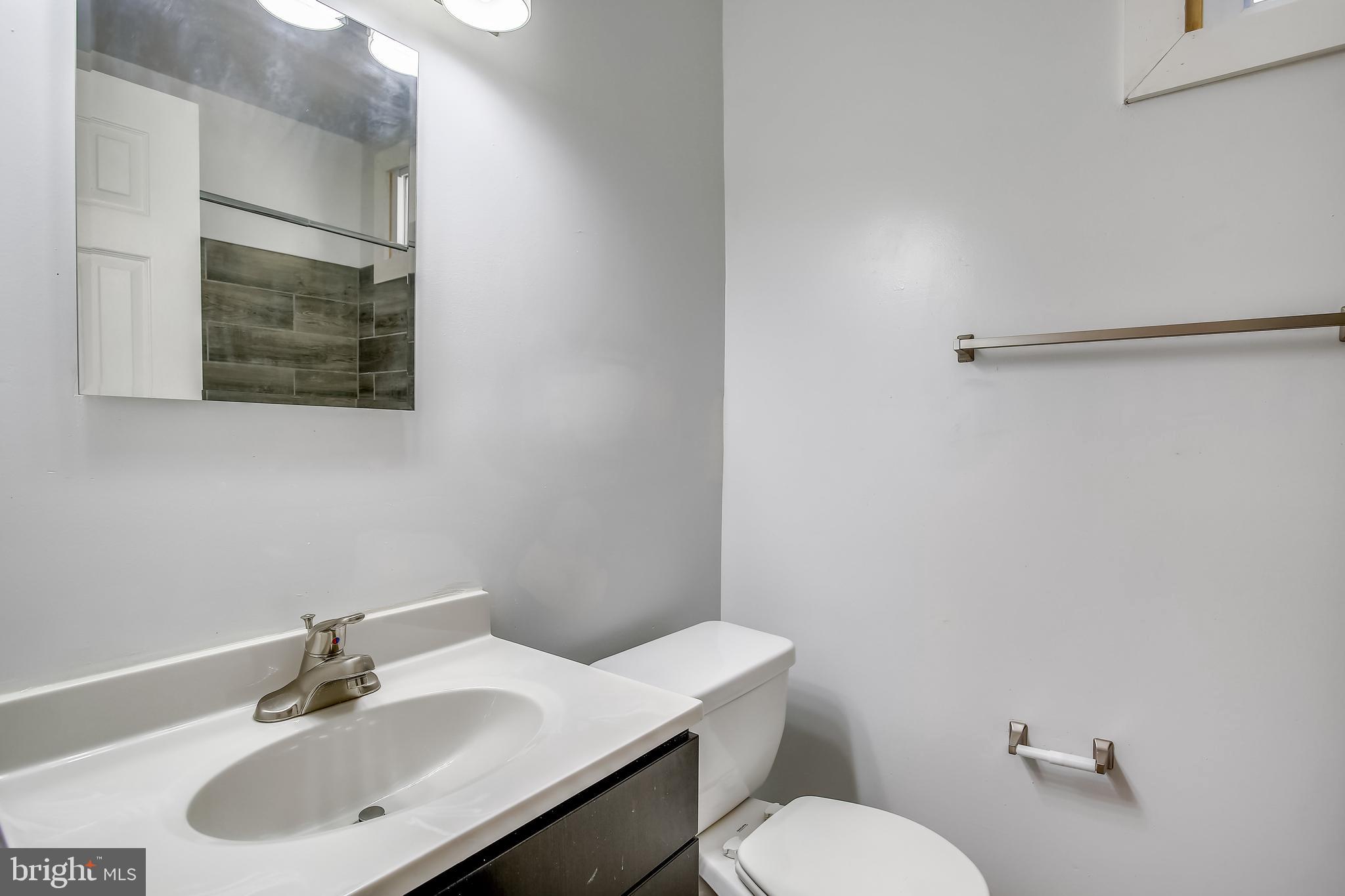 1240 Simms Place Northeast Washington, DC 20002 - Photo 7 of 20