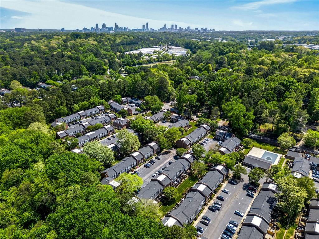 9 Scotland Place Northwest Atlanta, GA 30318 - Photo 33 of 49 a view of a city