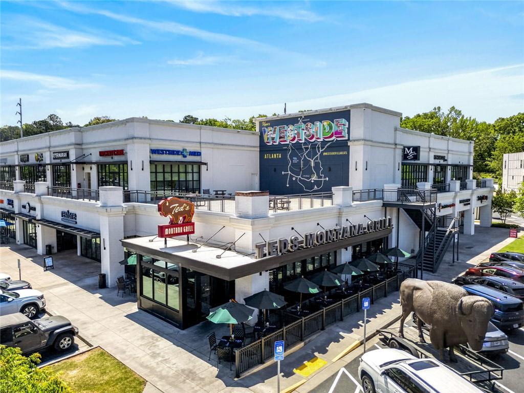 9 Scotland Place Northwest Atlanta, GA 30318 - Photo 46 of 49 a outdoor space with lots of tall trees