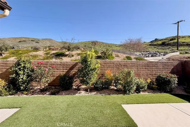 $698,800 | 24142 Evesong Drive, Corona, CA 92883