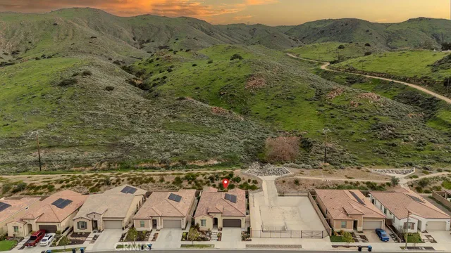 $698,800 | 24142 Evesong Drive, Corona, CA 92883