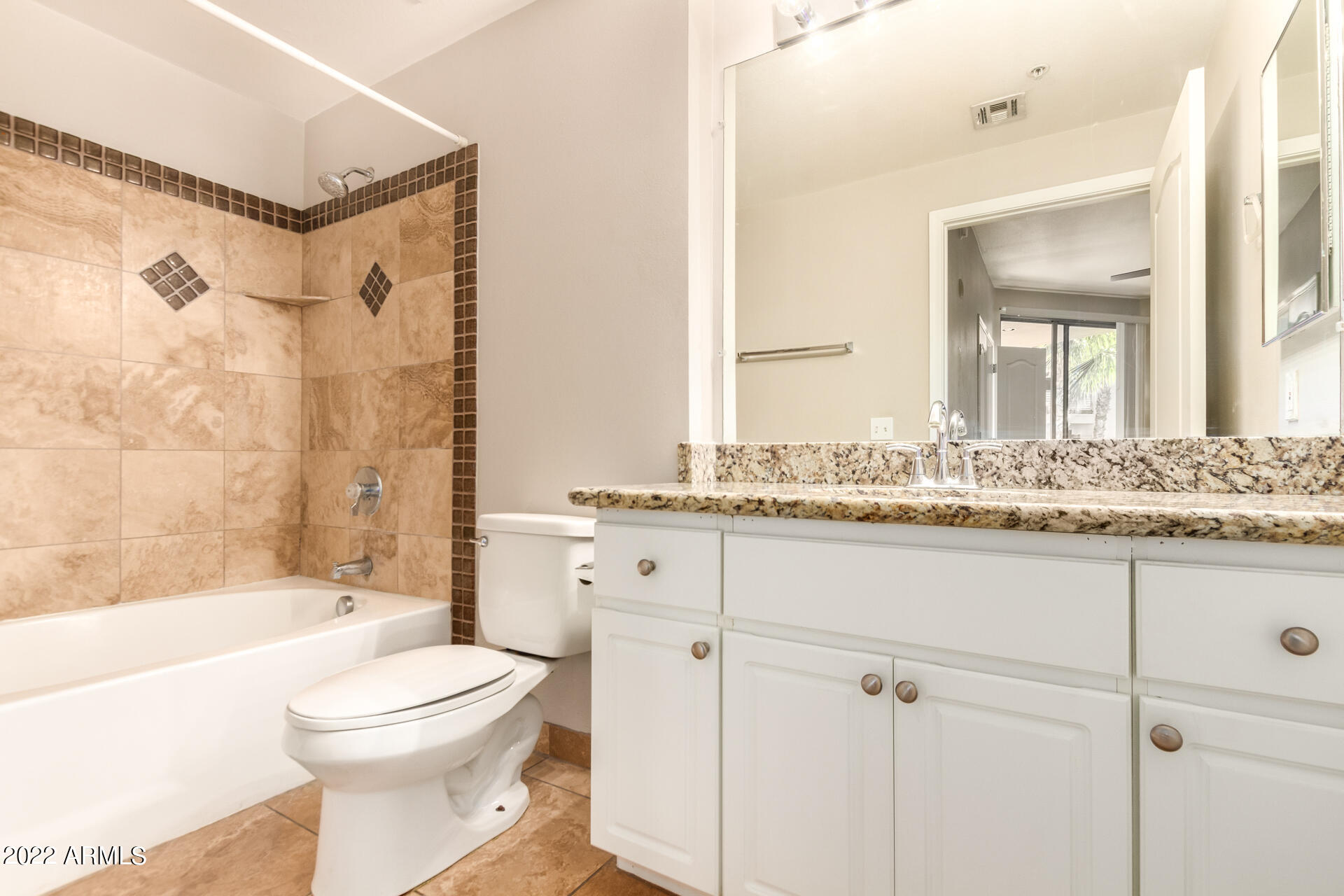 1701 East Colter Street, Unit 365 Phoenix, AZ 85016 - Photo 4 of 30 0016-16-Colter