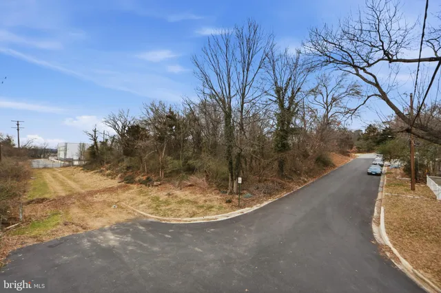 $140,000 | 2500 57th Avenue, Hyattsville, MD 20785