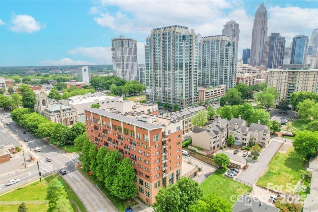 715 North Church Street, Unit 301 Charlotte, NC 28202 - Photo 1 of 22