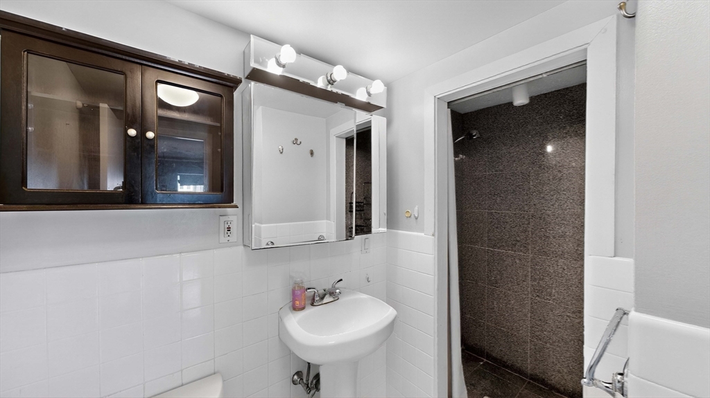 10 William Street, Unit 26 Watertown, MA 02472 - Photo 15 of 32