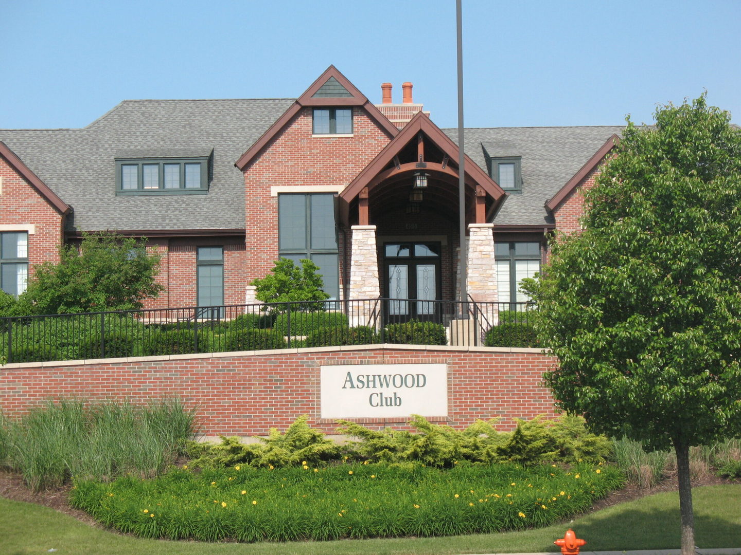 4304 Champion Road Naperville, IL 60564 - Photo 9 of 11