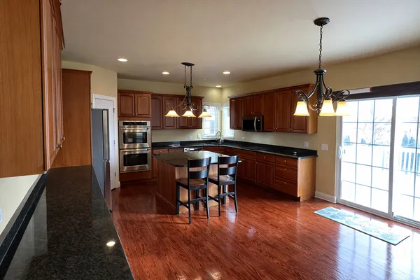 $950,000 | 4304 Champion Road, Naperville, IL 60564