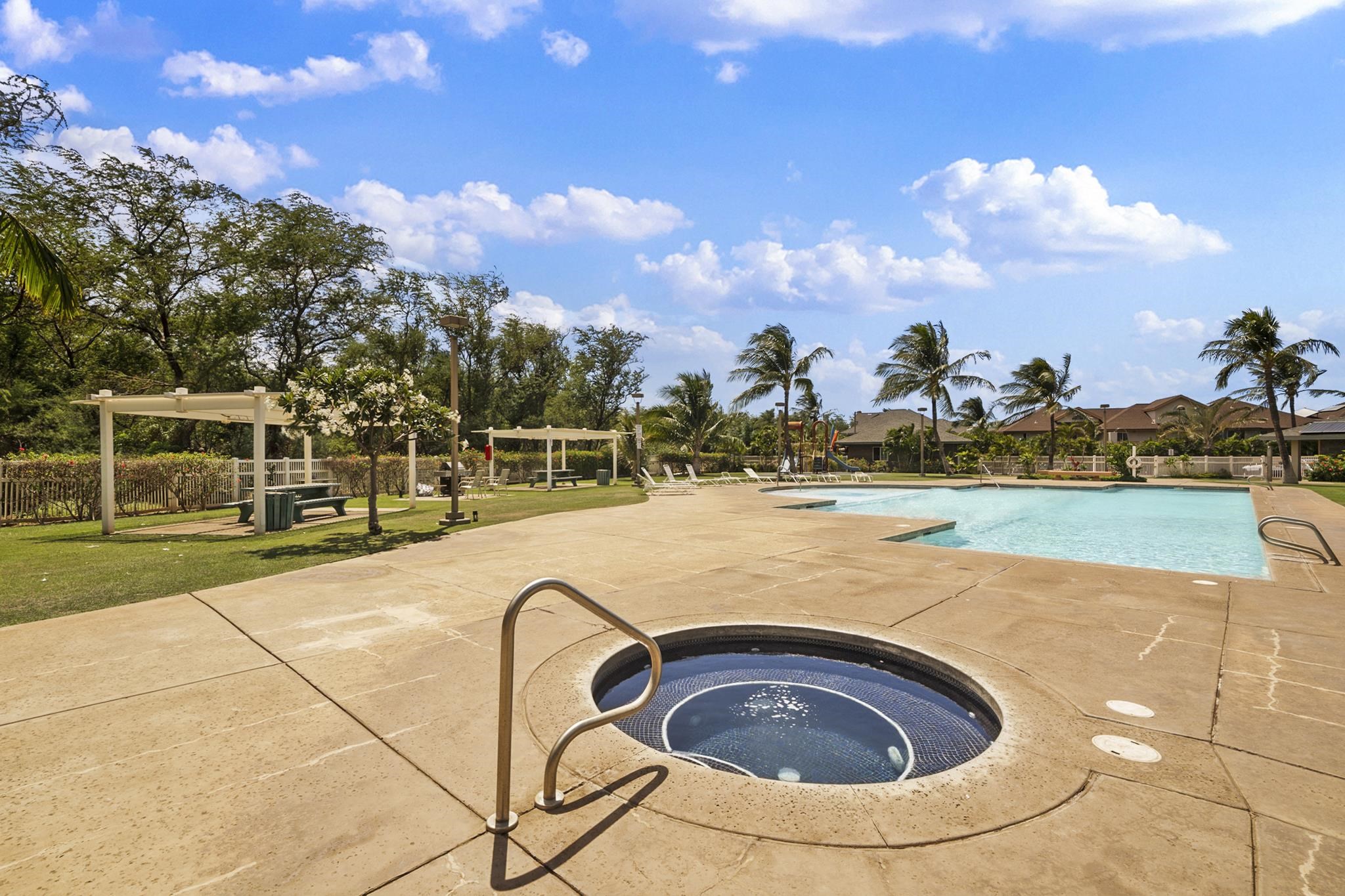 65 Halili Lane, Unit 10F Kihei, HI 96753 - Photo 41 of 48 a view of swimming pool and outdoor space