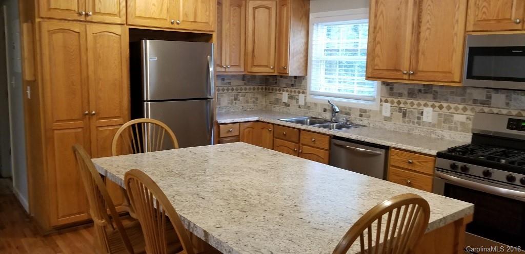 702 Freedom Mill Road, Unit 2 Gastonia, NC 28052 - Photo 5 of 21 Gallery Image 5