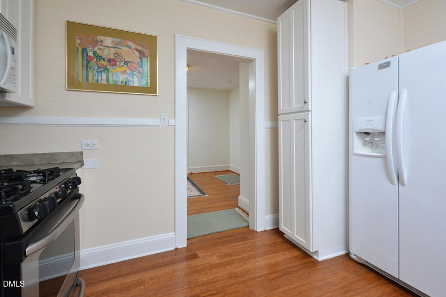 1814 Chapel Hill Road Durham, NC 27707 - Photo 10 of 33