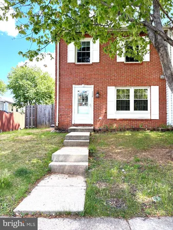 $2,600 | 338 Nansemond Street Southeast, Leesburg, VA 20175