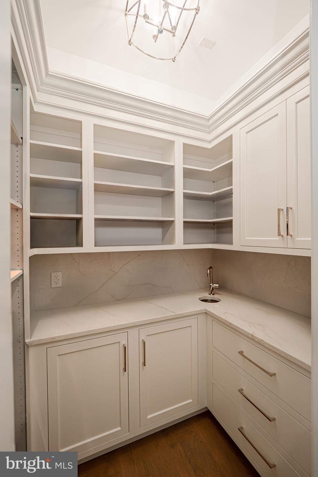 32 Oakland Road Chadds Ford, PA 19317 - Photo 25 of 76 Pantry