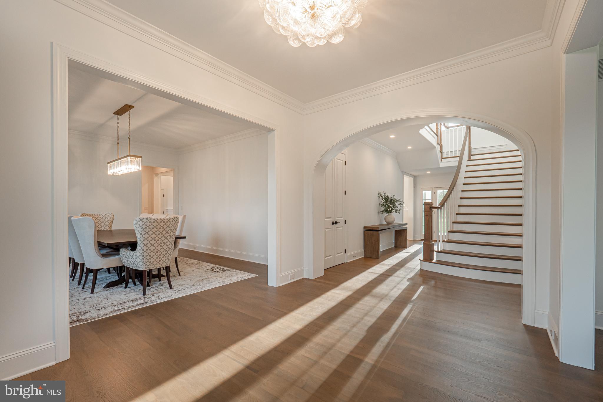 32 Oakland Road Chadds Ford, PA 19317 - Photo 3 of 76 Foyer
