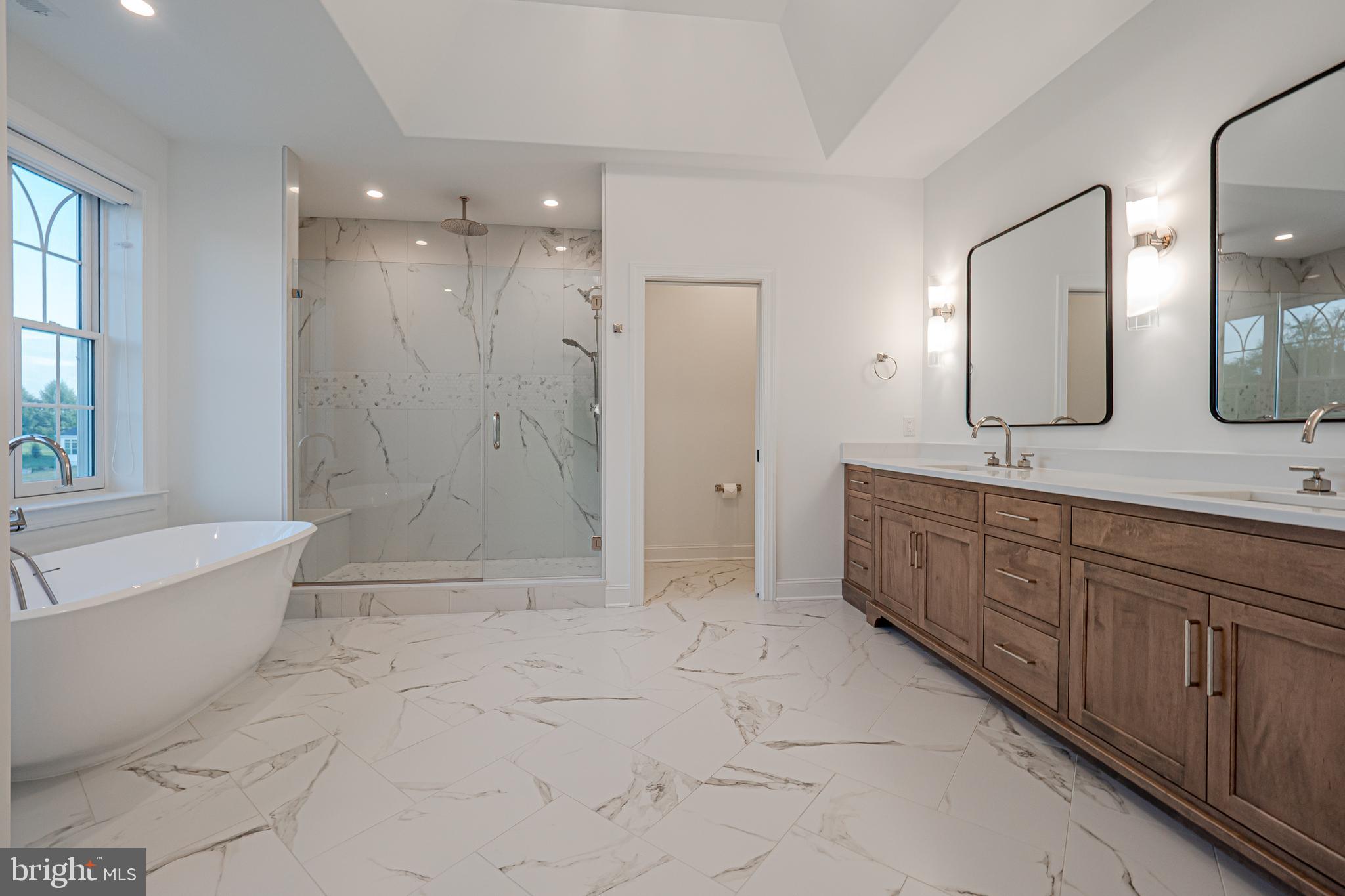 32 Oakland Road Chadds Ford, PA 19317 - Photo 36 of 76 Spacious, Spa like bath