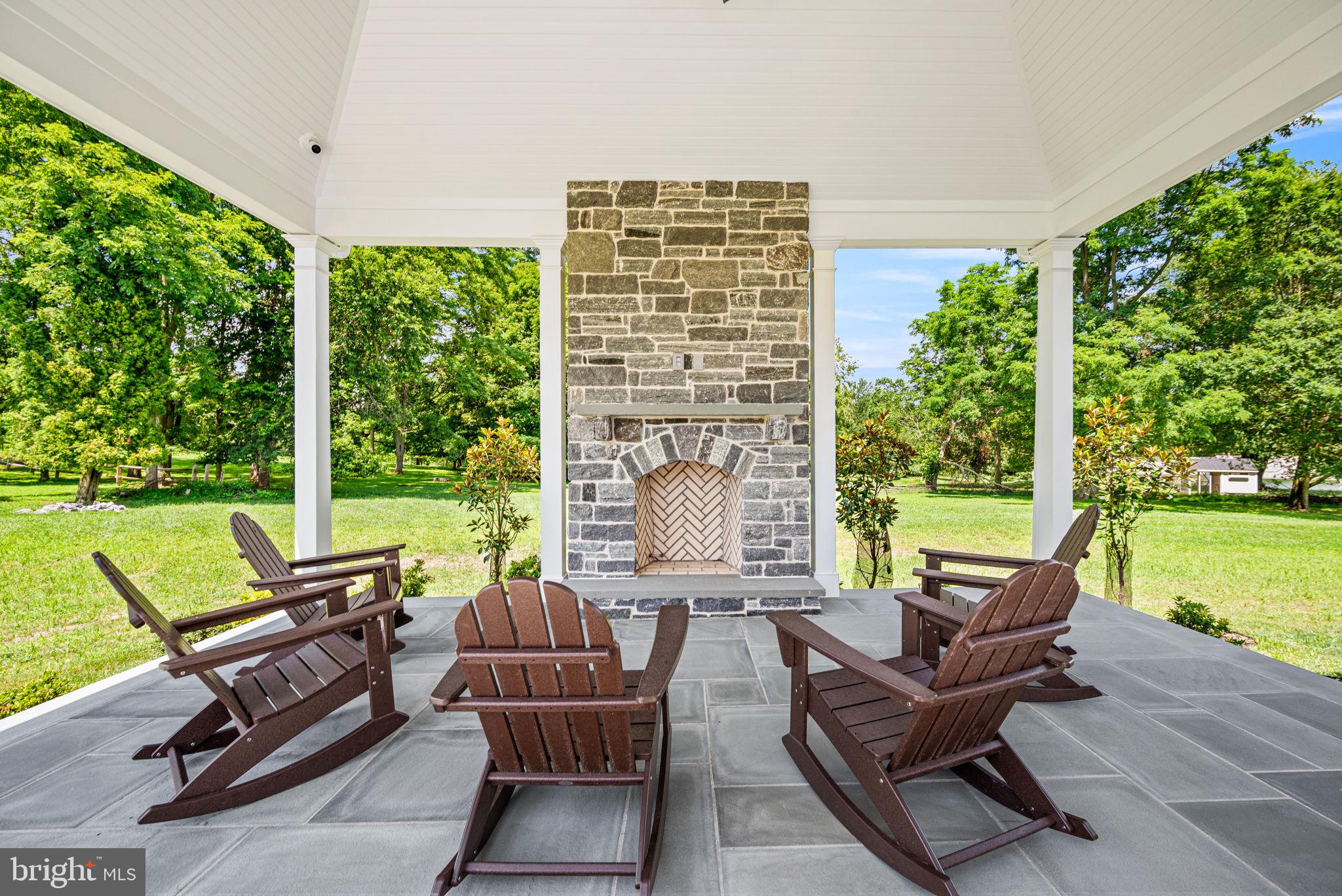 32 Oakland Road Chadds Ford, PA 19317 - Photo 51 of 76 Stone Patio