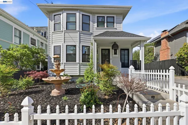 $1,858,000 | 1841 Vine Street, Berkeley, CA 94703