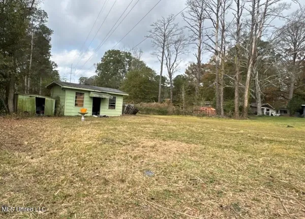 $24,900 | 1110 Dardanelle Drive, Jackson, MS 39204
