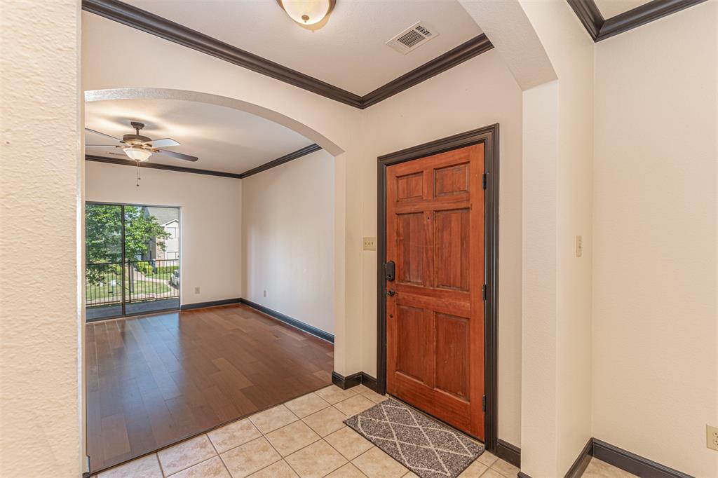 1871 Signal Ridge Place Rockwall, TX 75032 - Photo 5 of 26 a view of an entryway