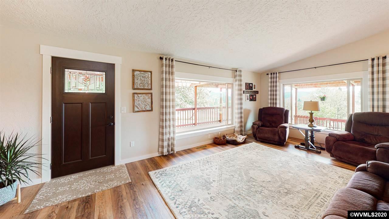 28776 Berlin Road Sweet Home, OR 97386 - Photo 3 of 35 Gallery Image 3