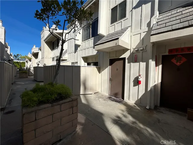 $3,000 | 511 Live Oak Avenue, Arcadia, CA 91006