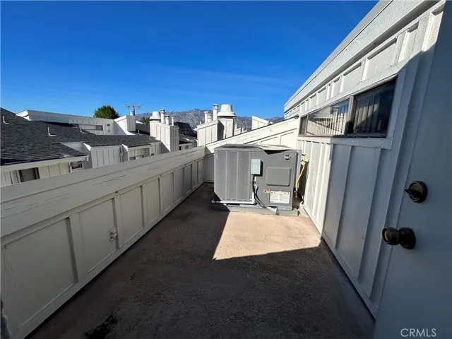 $3,000 | 511 Live Oak Avenue, Arcadia, CA 91006