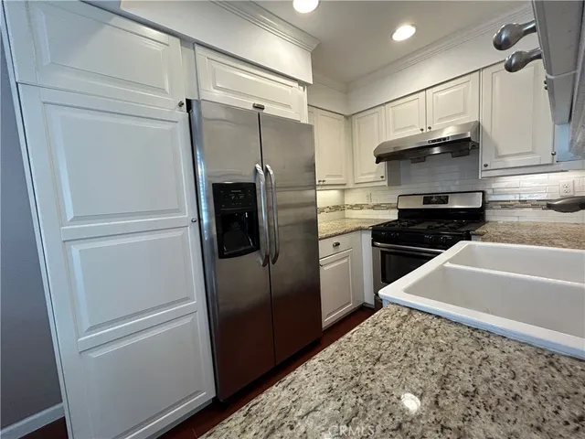 $3,000 | 511 Live Oak Avenue, Arcadia, CA 91006