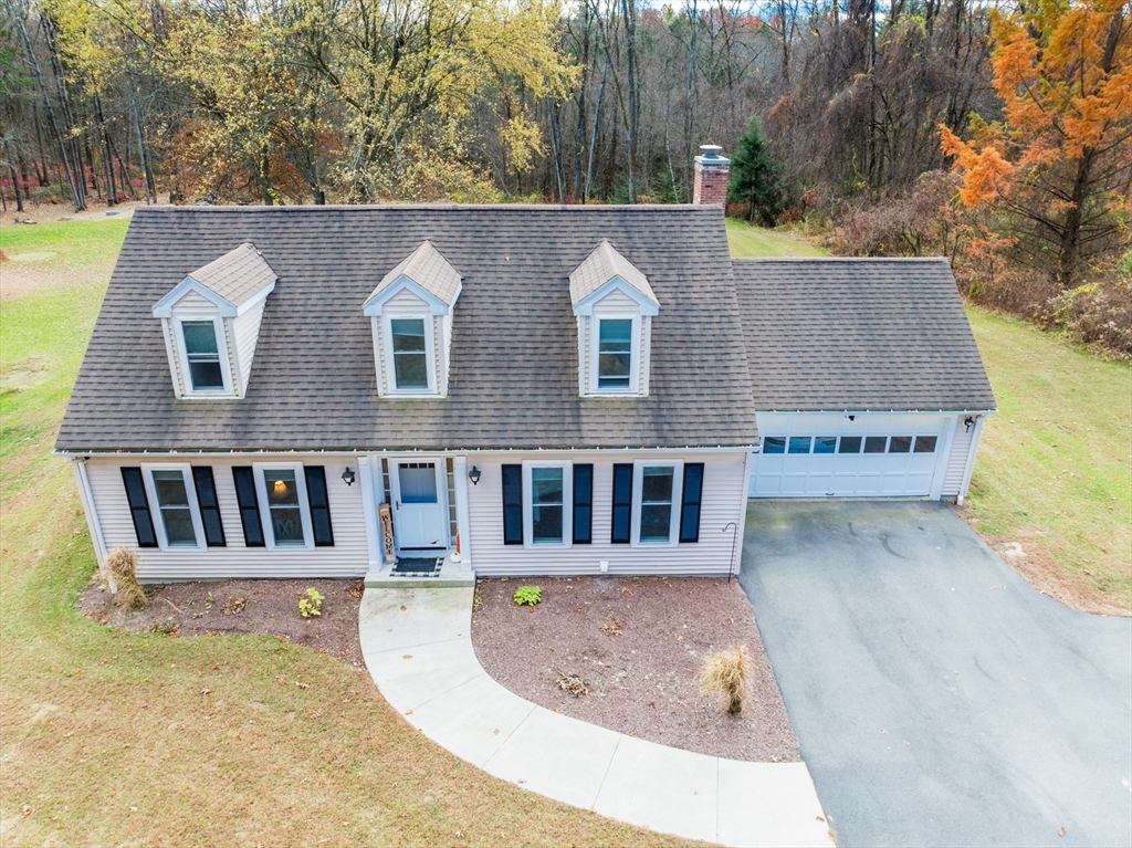 23 Lee Road Deerfield, MA 01373 - Photo 1 of 42 Gallery Image 1