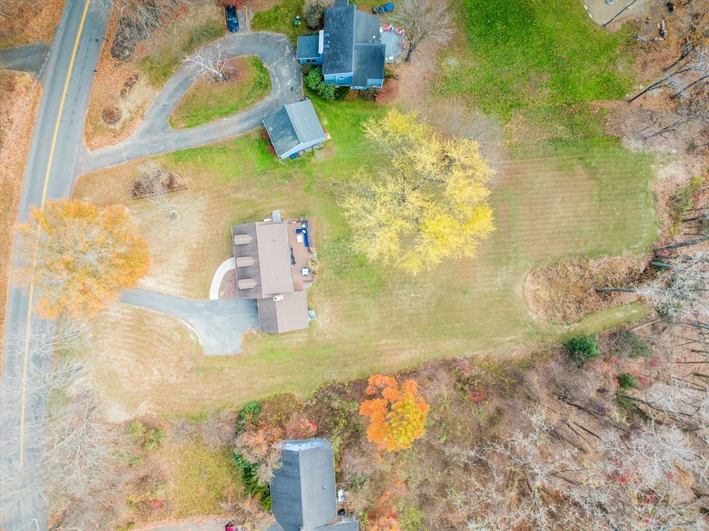 23 Lee Road Deerfield, MA 01373 - Photo 3 of 42 Gallery Image 3