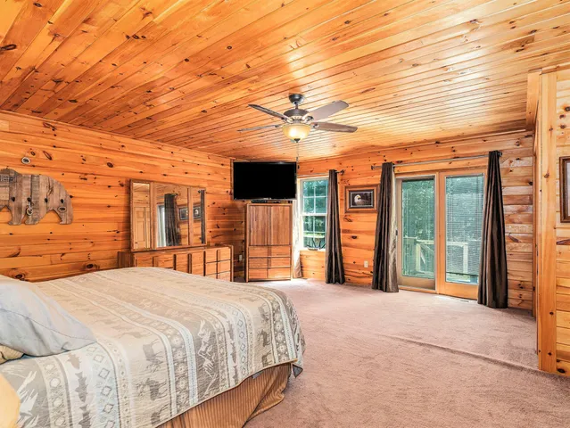 $575,000 | 2122 Skocelas Road South, Manistee, MI 49660