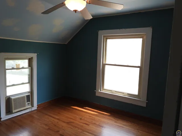 $155,000 | 320 West Dayton Avenue, Burlingame, KS 66413