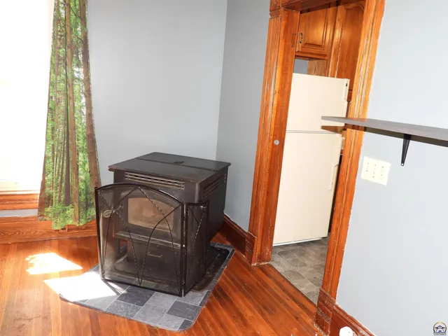 $155,000 | 320 West Dayton Avenue, Burlingame, KS 66413