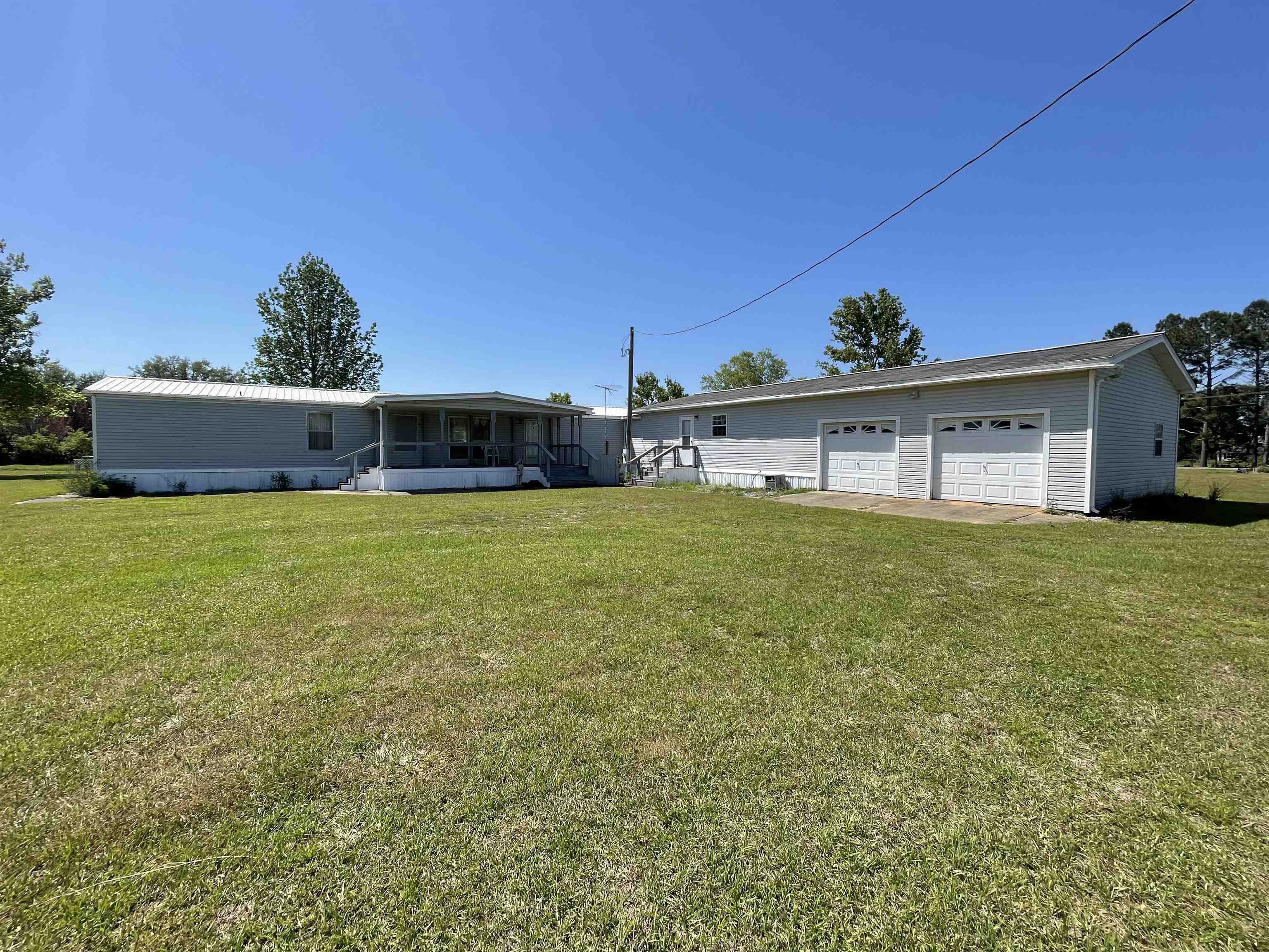 11980 Sycamore Lane Elberta, AL 36530 - Photo 1 of 46
