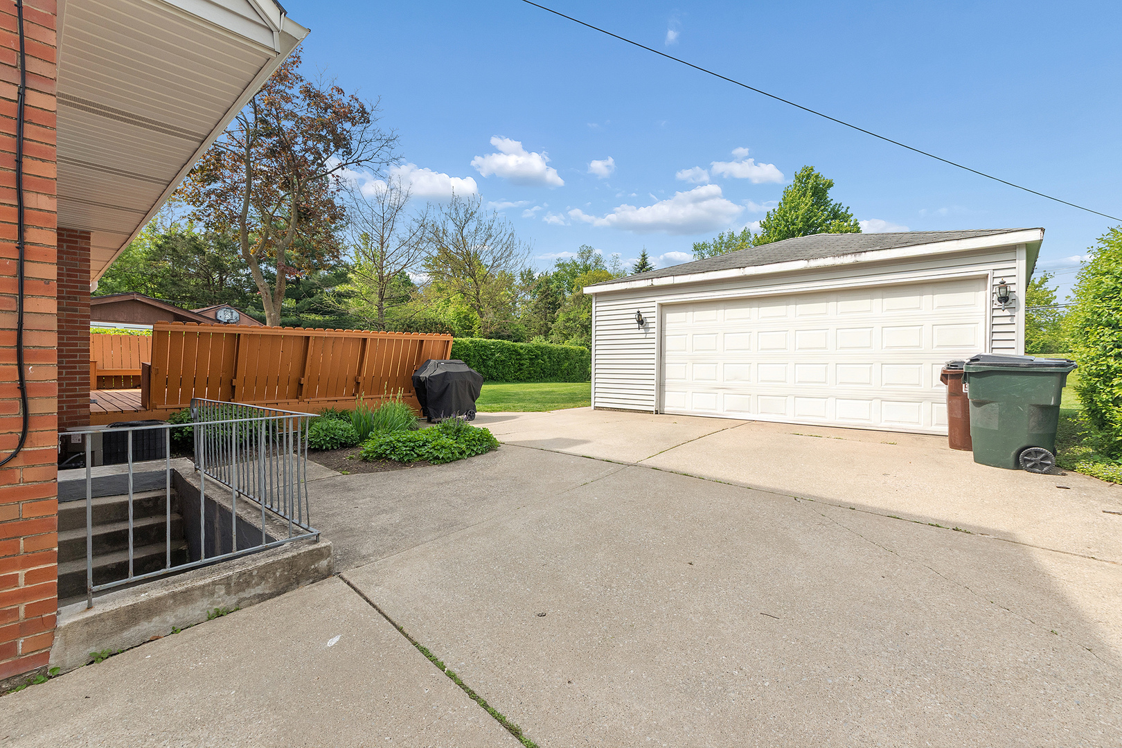 18646 Golfview Avenue Homewood, IL 60430 - Photo 27 of 38