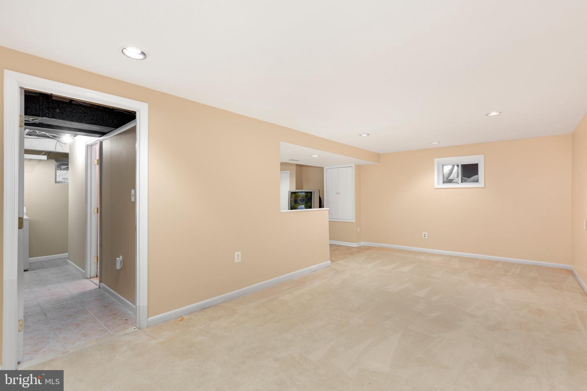 10610 Meadowhill Road Silver Spring, MD 20901 - Photo 31 of 40 Gallery Image 31