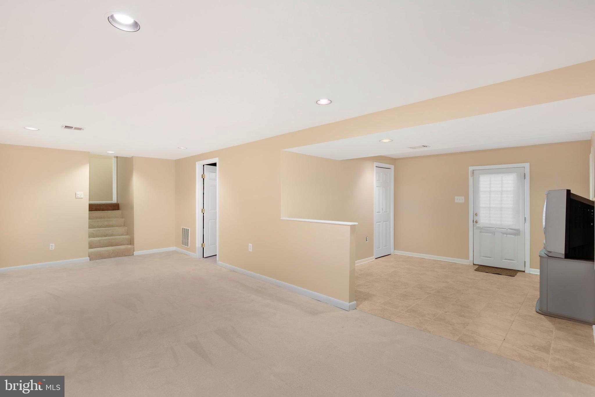 10610 Meadowhill Road Silver Spring, MD 20901 - Photo 34 of 40 Gallery Image 34